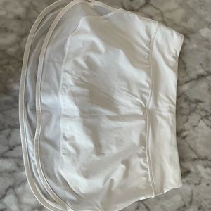 Lululemon white tennis skirt - never worn